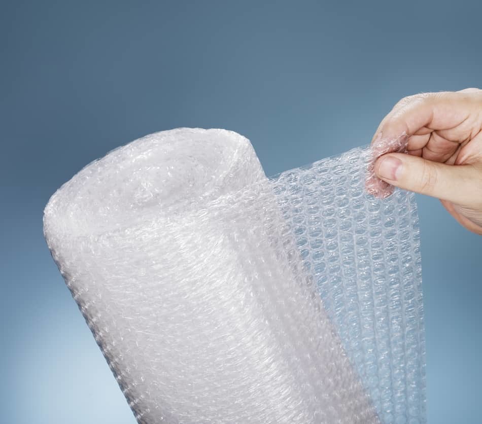 using bubble wrap to insulate a greenhouse