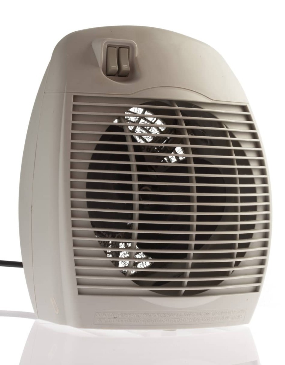 using a space heater to insulate your greenhouse